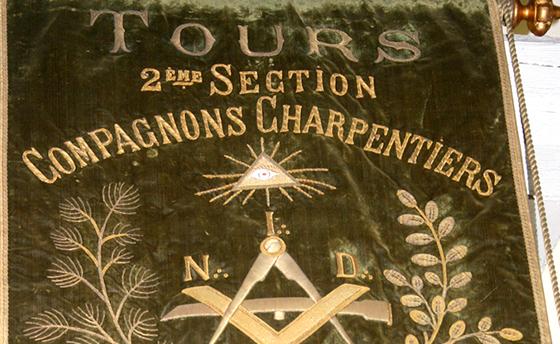 Bannière des compagnons charpentiers du Devoir de Liberté de Tours, 1932